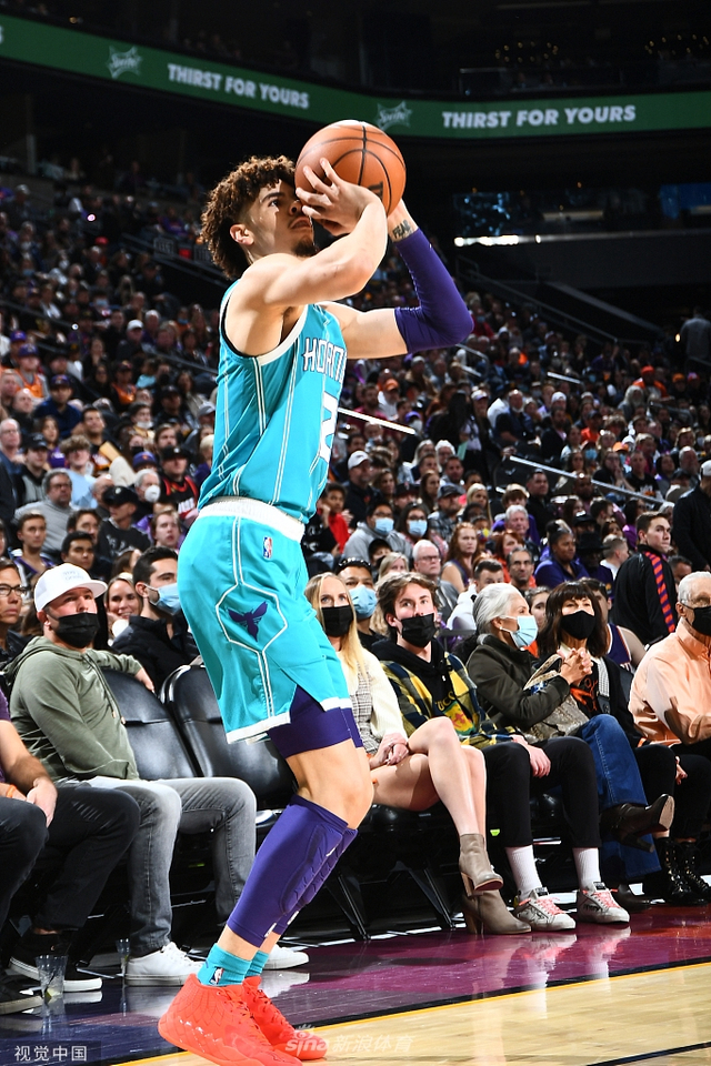 由于伤病和 由于伤病和