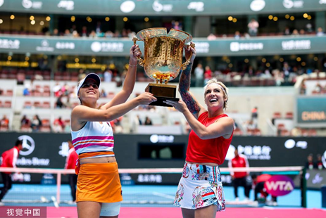 队配合和个 队配合和个